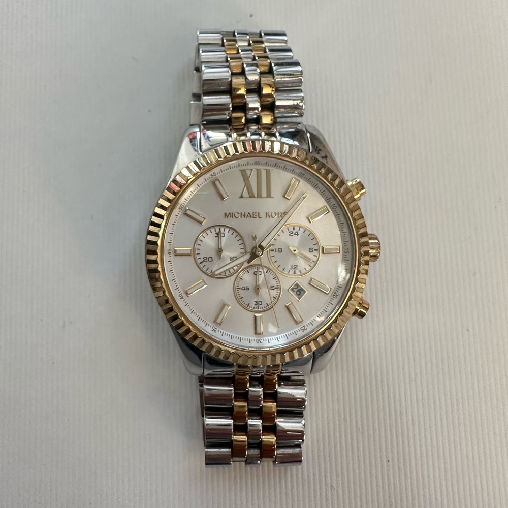 Michael Kors Lexington MK8344 Silver / Gold Watch